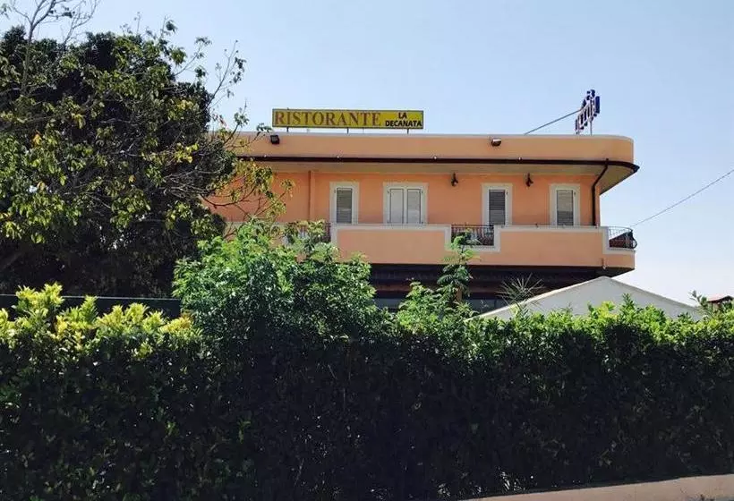 ホテル Ristorante La Decanata