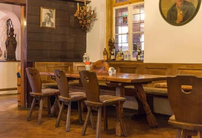 Hotelli Schmied Von Kochel