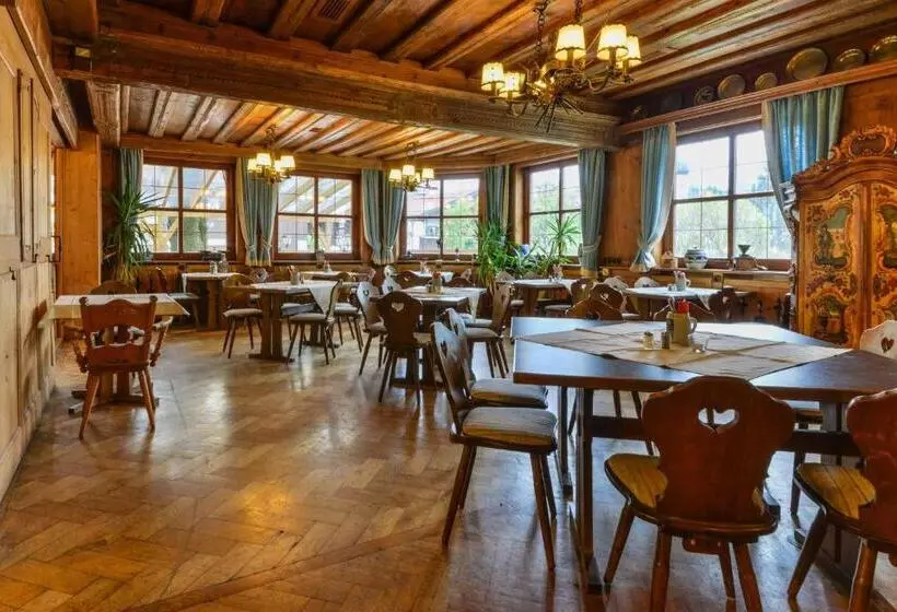 Hotelli Schmied Von Kochel