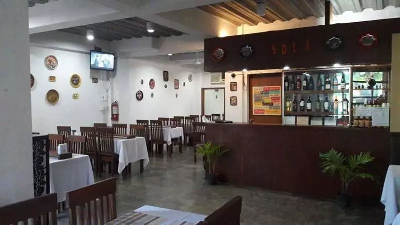 Hotelli Sola Guesthouse