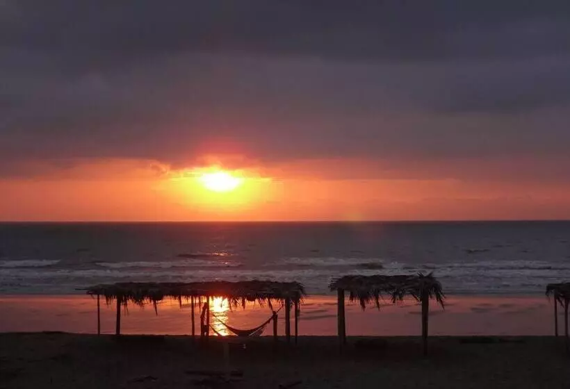 Hotel Sundown Beach