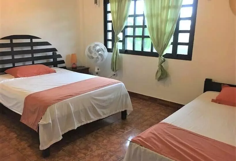 Hotel Sundown Beach