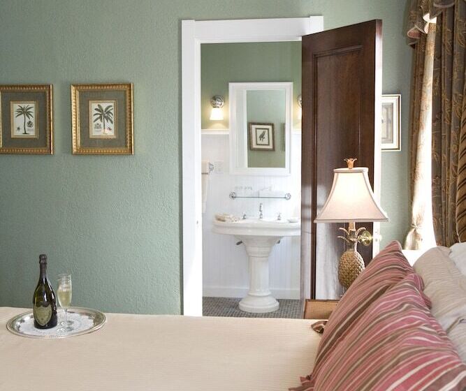 فندق The Belvedere Inn & Restaurant