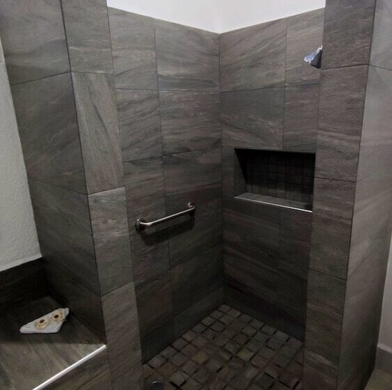 בית מלון כפרי Tonala