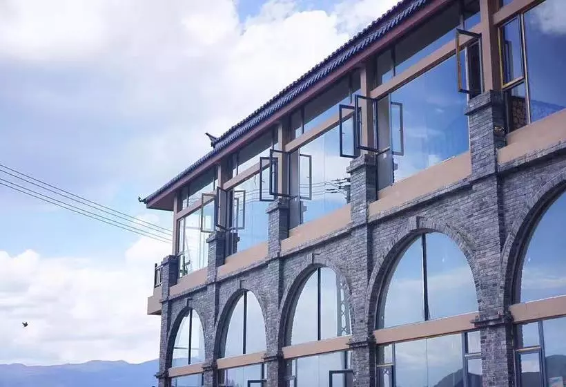 ホテル Yonsamity Inn Lugu Lake