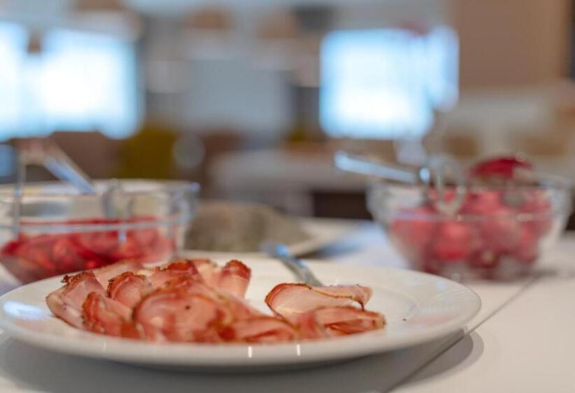 فندق Vineus Tramin