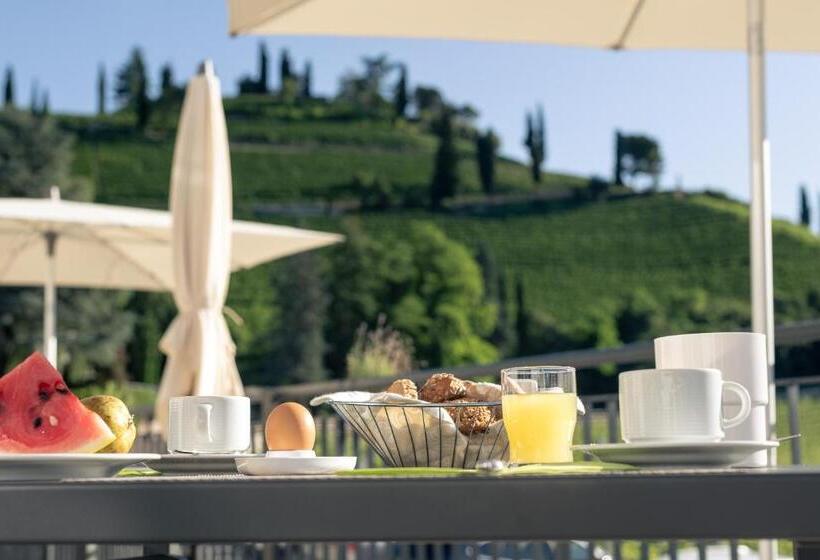 فندق Vineus Tramin