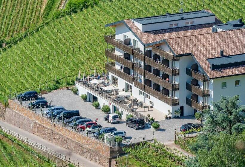 فندق Vineus Tramin