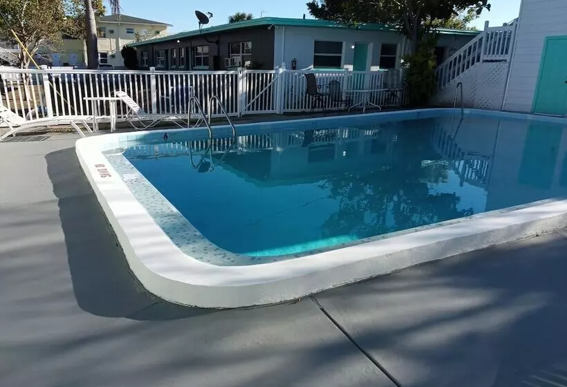 Swashbuckler Motel