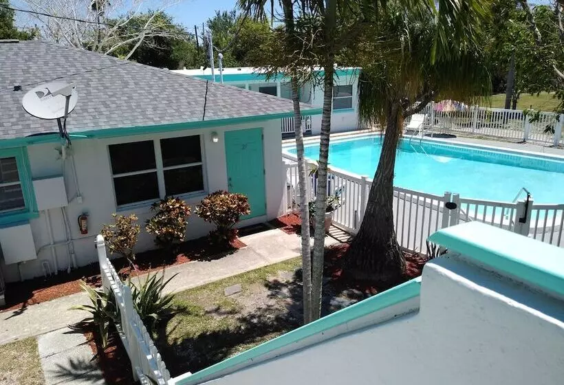 Swashbuckler Motel