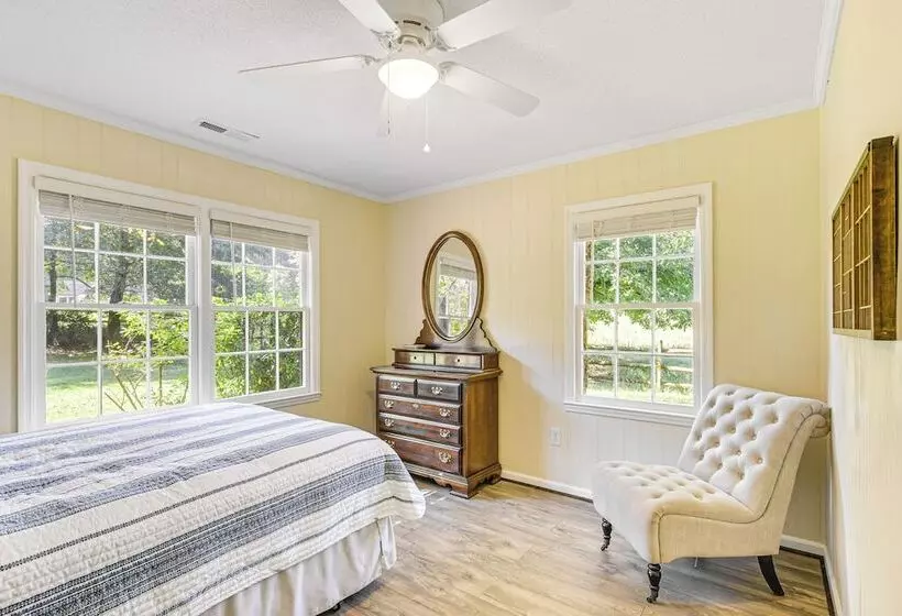 Fire Pit & Views: Campobello Rural Retreat