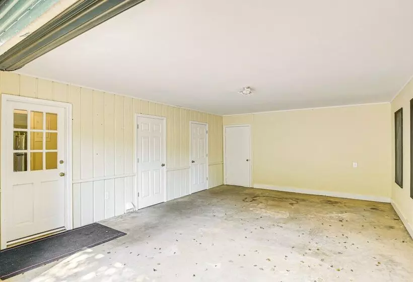 Fire Pit & Views: Campobello Rural Retreat