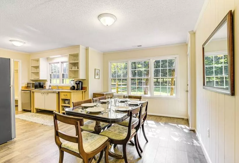 Fire Pit & Views: Campobello Rural Retreat