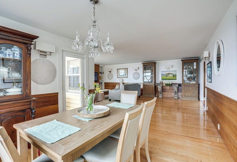 Waterfront Views: Historic Marblehead Home