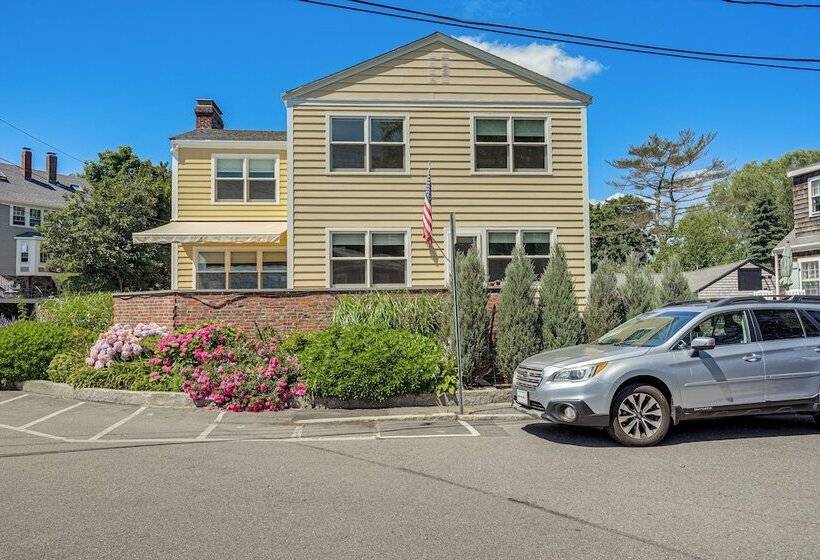 Waterfront Views: Historic Marblehead Home