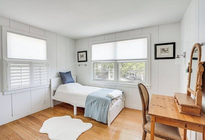 Waterfront Views: Historic Marblehead Home