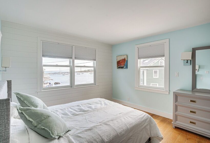 Waterfront Views: Historic Marblehead Home