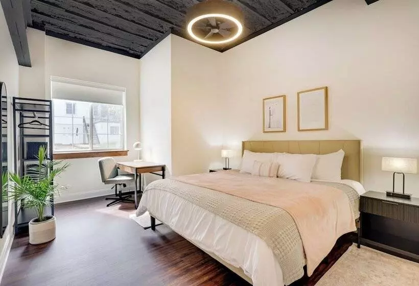 Modern Harrisonburg Home   2 Mi To Jmu!