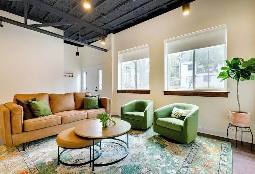 Modern Harrisonburg Home   2 Mi To Jmu!