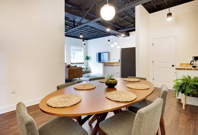 Modern Harrisonburg Home   2 Mi To Jmu!