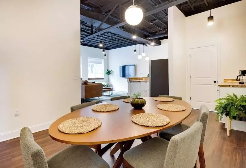 Modern Harrisonburg Home   2 Mi To Jmu!