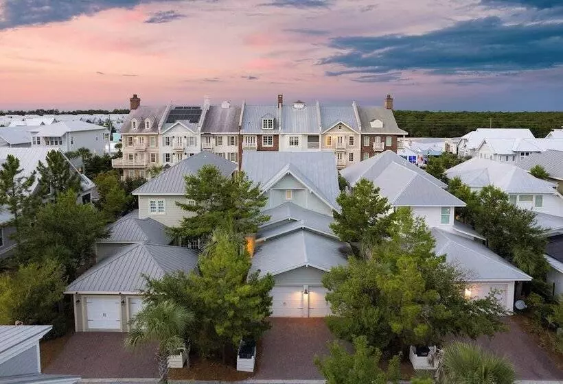 Shine On The Shore By Avantstay Pool + Golf Cart