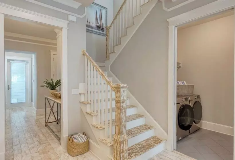 Shine On The Shore By Avantstay Pool + Golf Cart