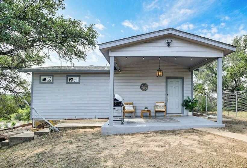 Brownwood Family Home   2 Mi To Public Marina!