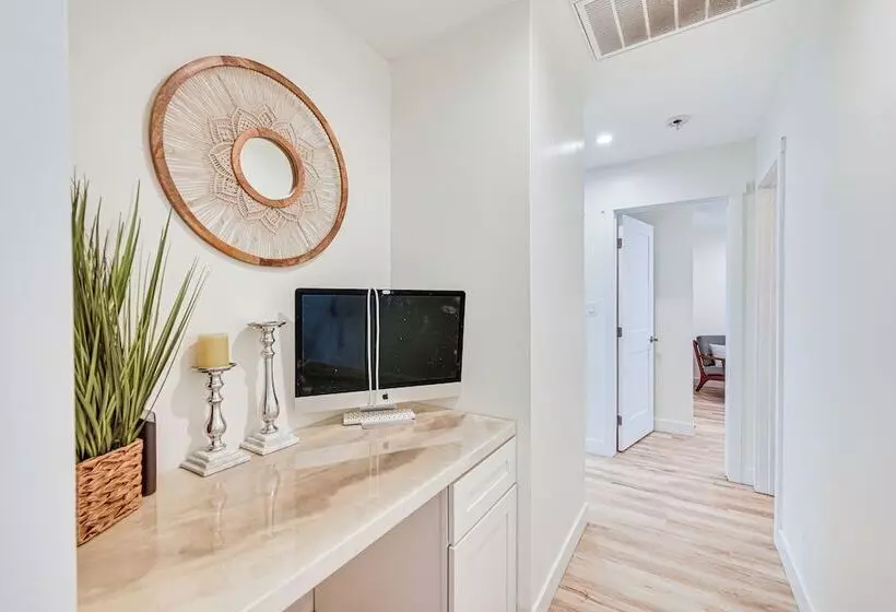 Chic Chula Vista Home: 10 Mi To Downtown San Diego