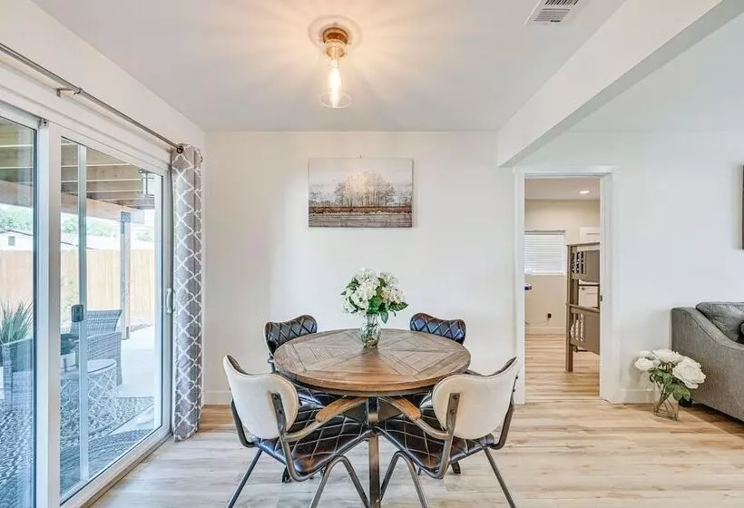 Chic Chula Vista Home: 10 Mi To Downtown San Diego