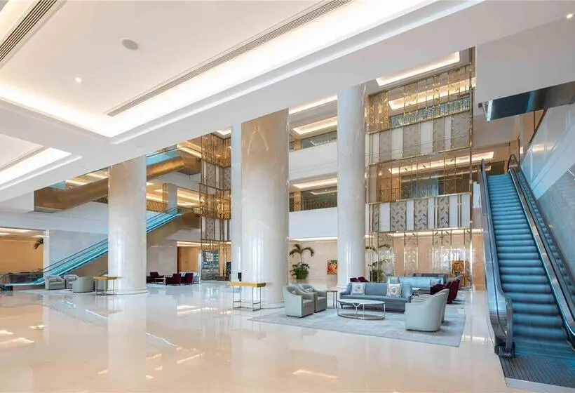 Hilton Brazzaville Les Tours Jumelles Hotel & Residences