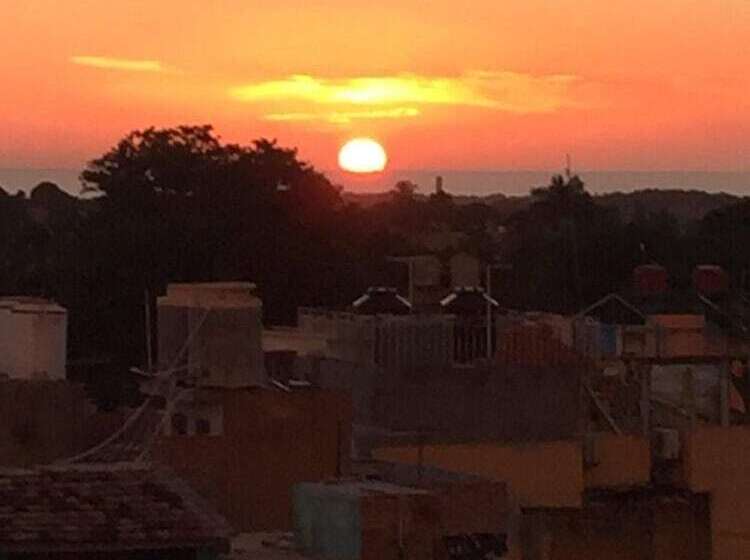 مسافرخانه Casa Rogelio Inchauspi Bastida Trinidad