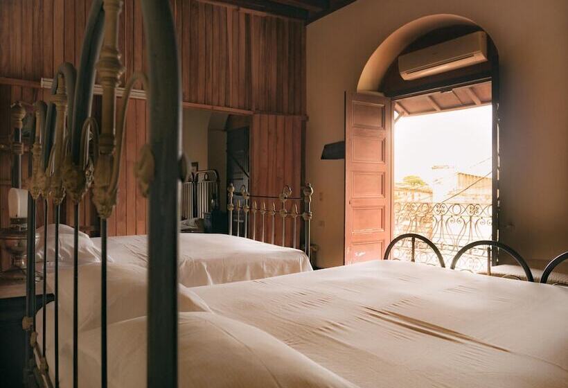 مسافرخانه Casa Rogelio Inchauspi Bastida Trinidad