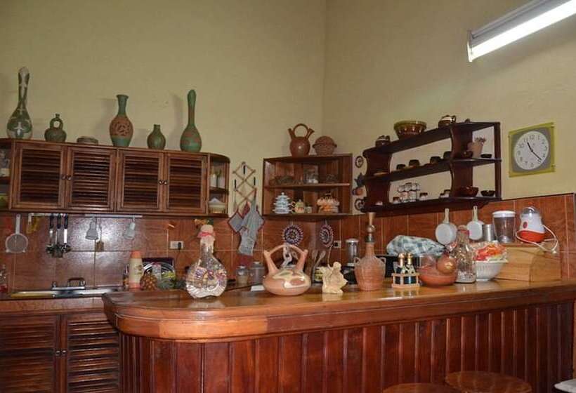 مسافرخانه Casa Rogelio Inchauspi Bastida Trinidad