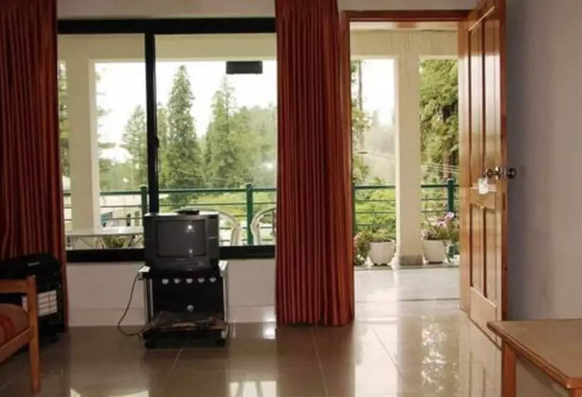 هتل Green Retreat