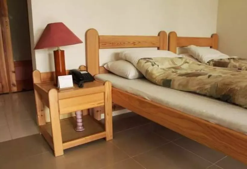 هتل Green Retreat