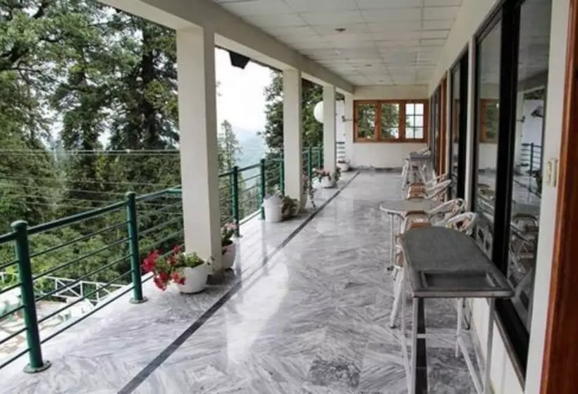 هتل Green Retreat