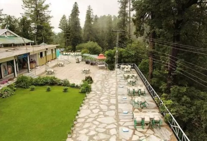 هتل Green Retreat