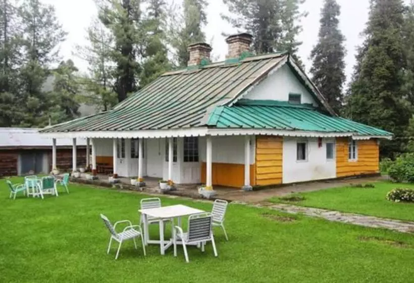 هتل Green Retreat