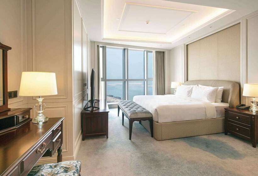 Hilton Brazzaville Les Tours Jumelles Hotel & Residences