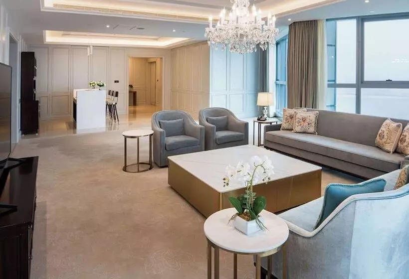 Hilton Brazzaville Les Tours Jumelles Hotel & Residences
