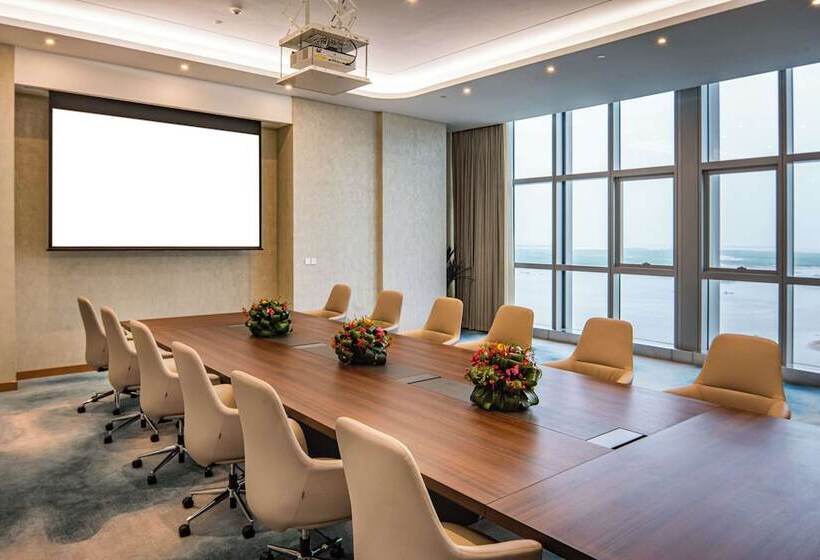 Hilton Brazzaville Les Tours Jumelles Hotel & Residences