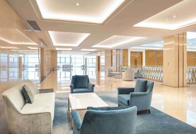 Hilton Brazzaville Les Tours Jumelles Hotel & Residences