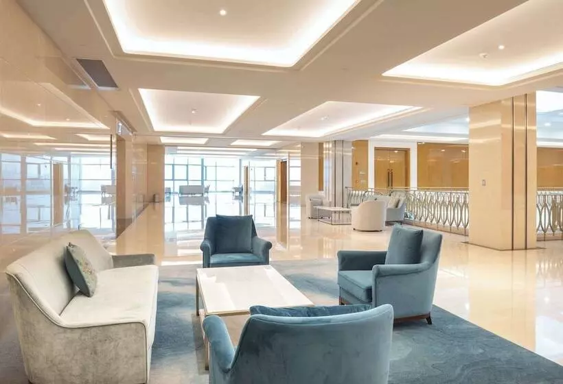 Hilton Brazzaville Les Tours Jumelles Hotel & Residences