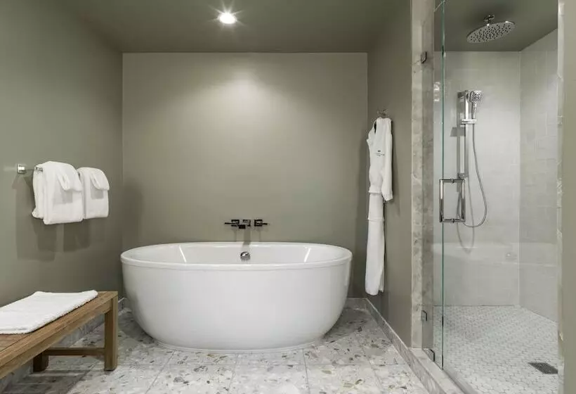 Hotelli Thompson Palm Springs, By Hyatt