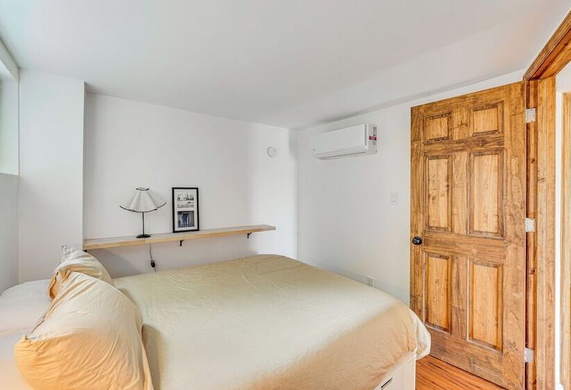 Game Room & Yard: Mid Century Modern Kingston Home