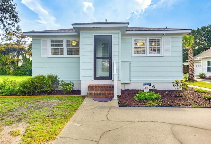 Walk To Ocean: Pearl Cottage In Atlantic Beach