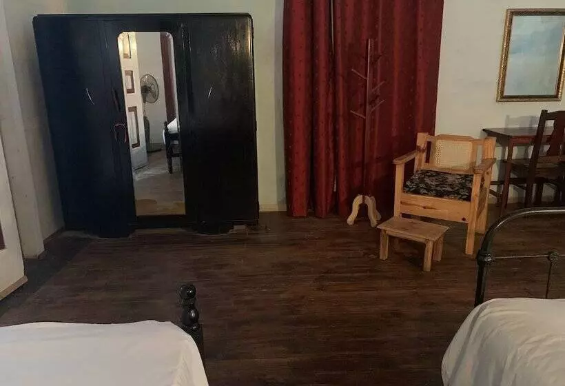 ペンション Bs & Hostal Luz Del Norte