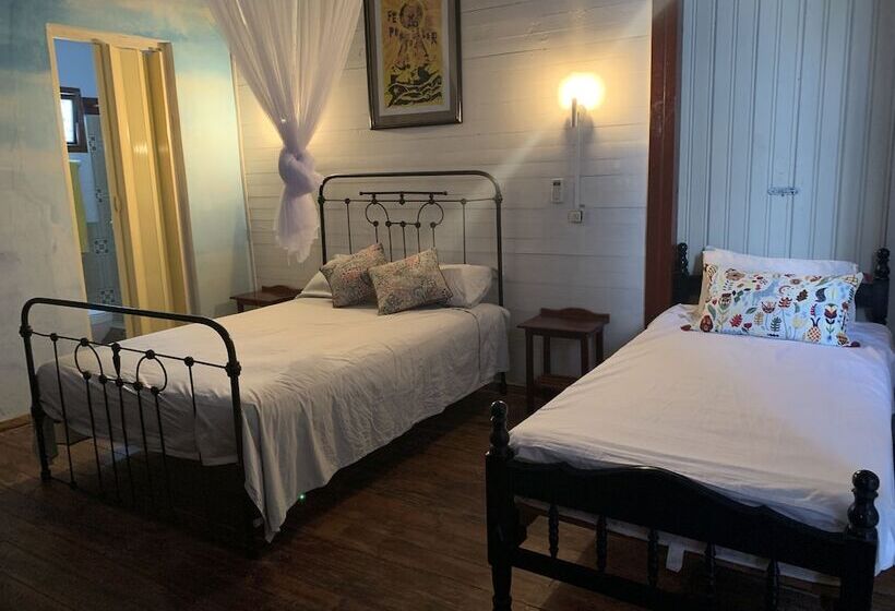 پانسیون Bs & Hostal Luz Del Norte