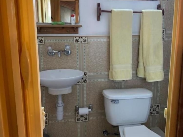 پانسیون Bs & Hostal Luz Del Norte